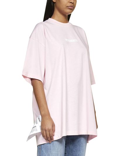 Shop Vetements T-shirt In Baby Pink White