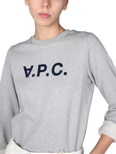 Shop Apc Viva Sweatshirt In Grigio