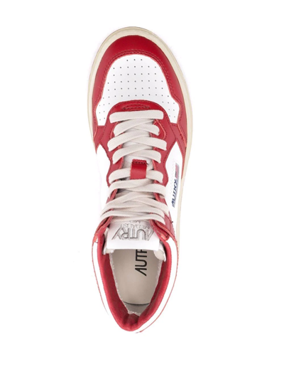 Autry Medalist Low Mid-top White Leather Sneakers In Red