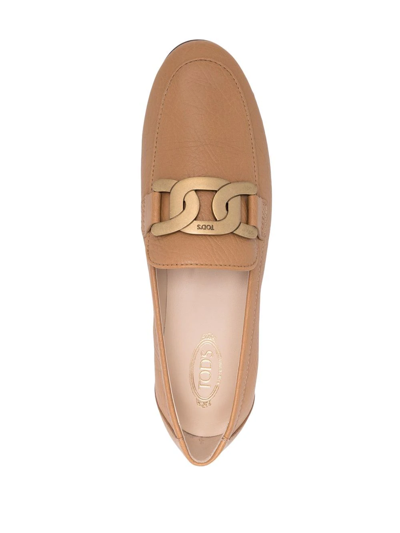 Tod's Kate Gold-chain Leather Loafers In Nude