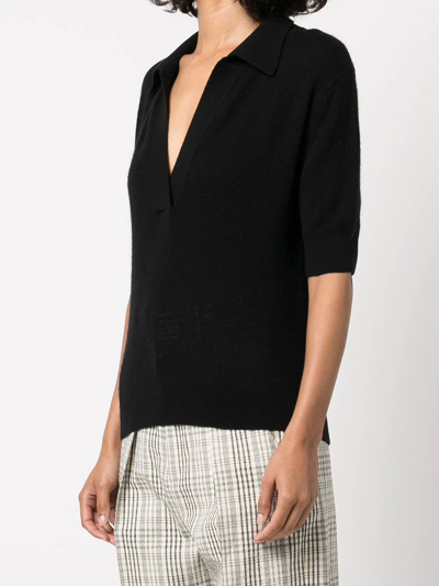 Shop Khaite Jo Shortsleeved Cashmere Polo Top In Schwarz