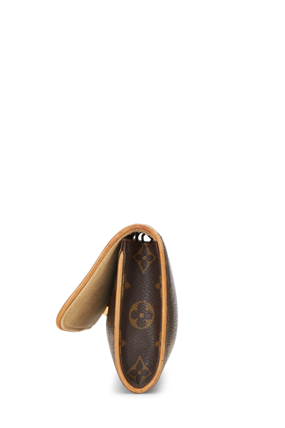 Pre-owned Louis Vuitton Monogram Canvas Pochette Twin Gm