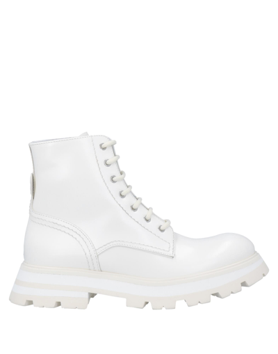 Shop Alexander Mcqueen Woman Ankle Boots White Size 9 Soft Leather