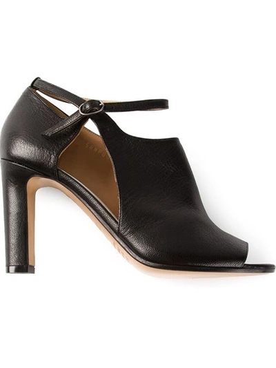 Maison Margiela Cut Out Ankle Boot In Black