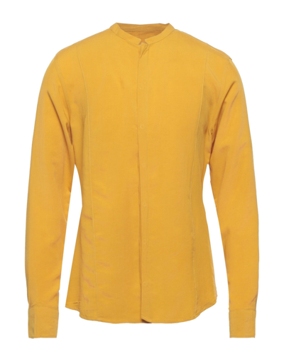 En Avance Shirts In Ocher