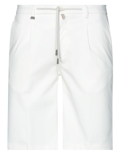 Shop Barbati Shorts & Bermuda Shorts In White