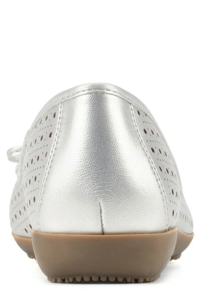 Cliffs By White Mountain Cheryl Ballet Flat In Platino/ Metallic/ Smooth