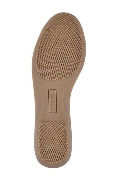 Cliffs By White Mountain Cheryl Ballet Flat In Platino/ Metallic/ Smooth