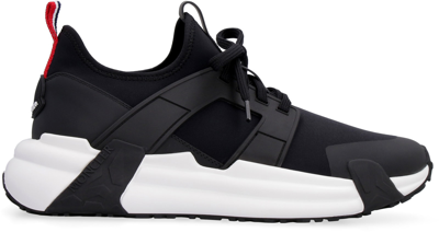Moncler Lunarove Low-top Sneakers In Black