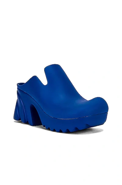 Shop Bottega Veneta Rubber Flash Mules In Cobalt