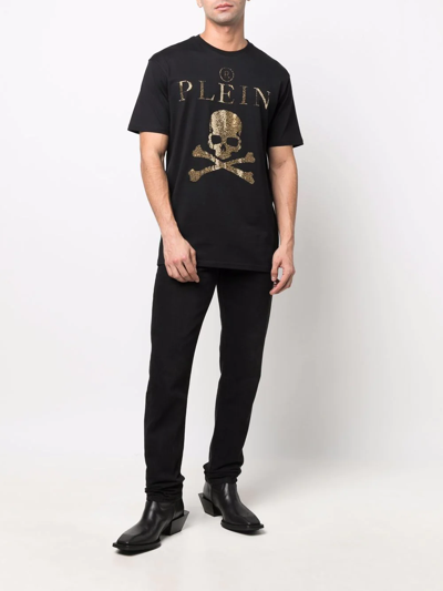 Shop Philipp Plein Crystal-embellished T-shirt In Schwarz