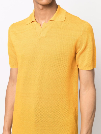 Shop Roberto Collina Short-sleeve Linen T-shirt In Gelb