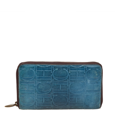 Pre-owned Carolina Herrera Blue Monogram Embossed Leather Zip Around Wallet