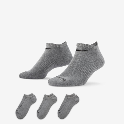 Shop Nike Unisex Everyday Plus Cushion Training No-show Socks (3 Pairs) In Grey