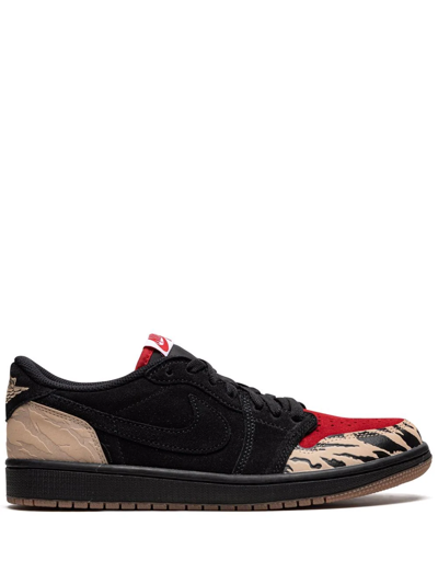 X SOLEFLY AIR JORDAN 1 LOW CARNIVORE 运动鞋