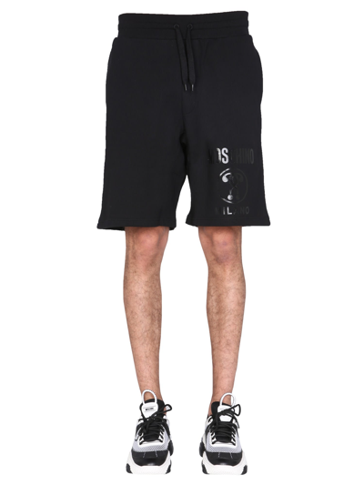 Shop Moschino Double Question Mark Shorts In Nero