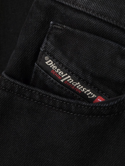 Shop Diesel Dark-wash Straight-leg Jeans In Schwarz