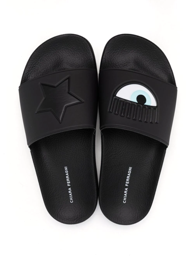 Chiara Ferragni Eye-motif Embossed Open-toe Slides In Schwarz