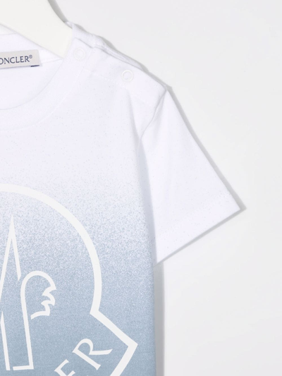 Shop Moncler Logo-print Shaded T-shirt In Blue
