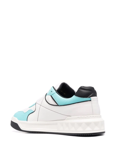 Shop Valentino One Stud Low-top Sneakers In Weiss