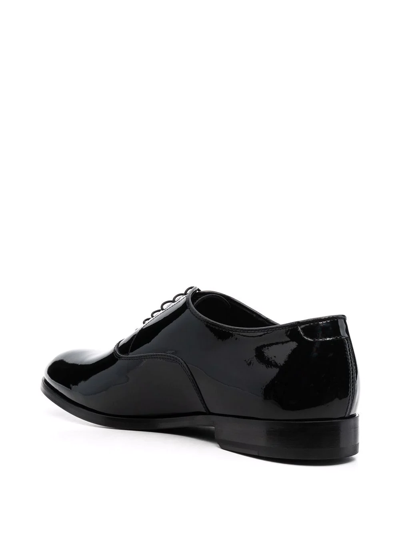 Shop Doucal's Pointed Toe Loafers In Schwarz
