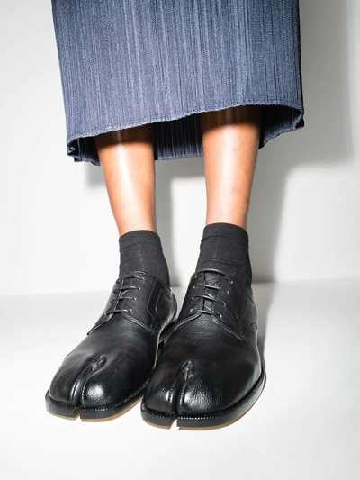 Shop Maison Margiela Tabi Lace-up Leather Brogues In Black
