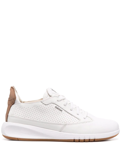 Geox Aerantis Mixed Leather Sneakers In Weiss