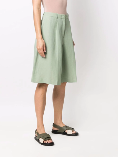 Shop Fabiana Filippi Wide-leg Bermuda Shorts In Green