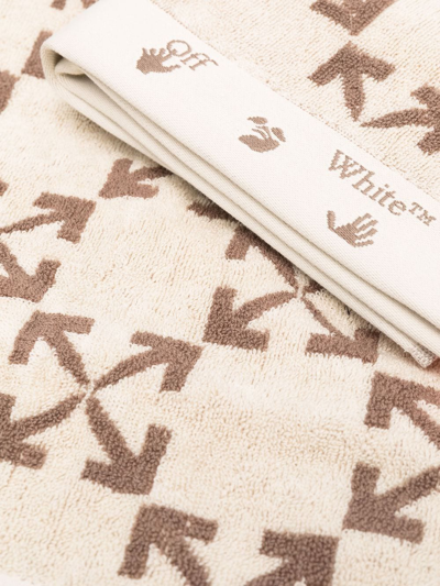 Shop Off-white Arrows Pattern Towel Set In Nude