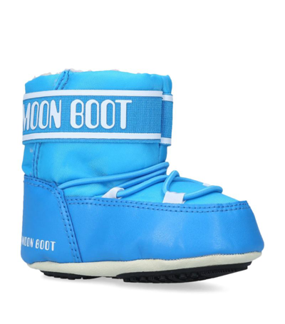 Shop Moon Boot Crib 2 Low Ankle Boots In Blue