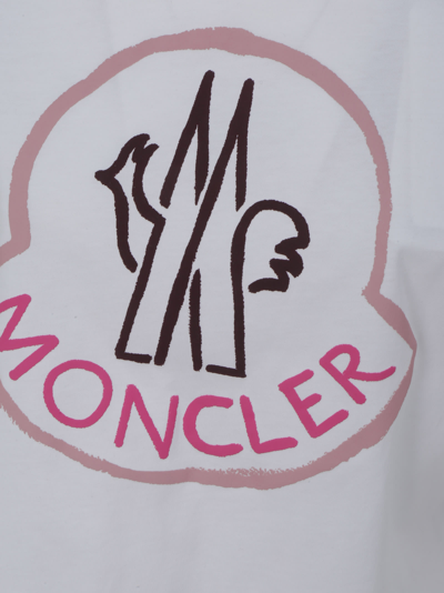 Shop Moncler T-shirt In Off White