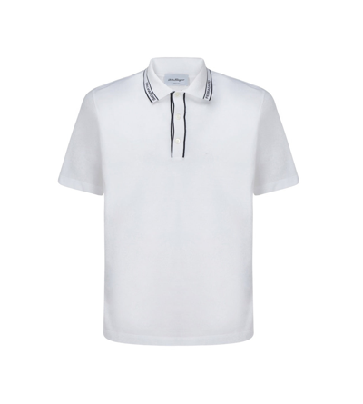 Shop Ferragamo Salvatore  Logo Detailed Buttoned Polo Shirt In White