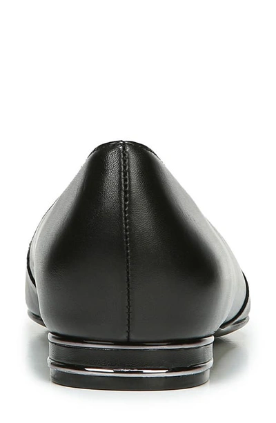 Naturalizer Havana Womens Pointed Toe Flats In Black Leather