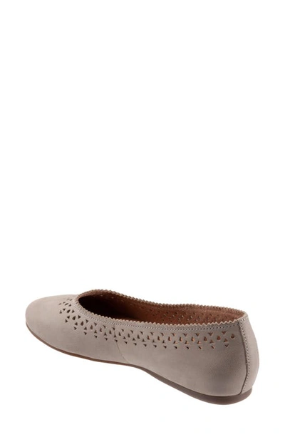 Softwalk Selma Cutout Ballet Flat In Grey Nubuck