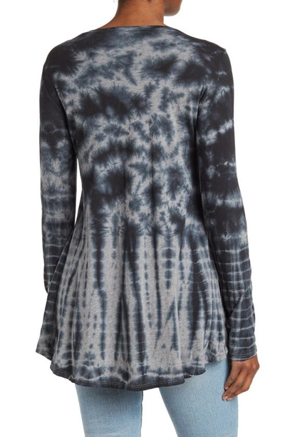 Go Couture Long Sleeve Cross Hem Shirt In Charcoal Print 3