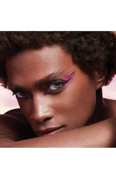 Stila Shimmer And Glow Liquid Eyeshadow - Daring In Daring