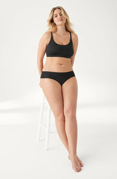 True & Co. True Body Boost Scoop Neck Bralette In Black