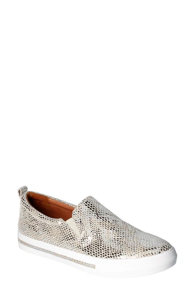 Shop L'amour Des Pieds Kamada Slip-on In Silver/ Gold