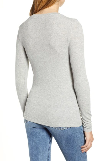 Splendid V-neck Long Sleeve T-shirt In Heather Grey