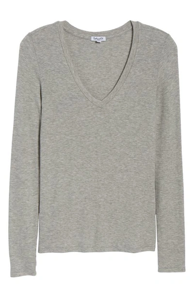 Splendid V-neck Long Sleeve T-shirt In Heather Grey