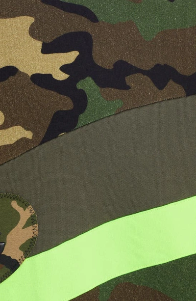 Dolce & Gabbana Logo-plaque Camouflage-print Sweatshirt In Green Multicolor