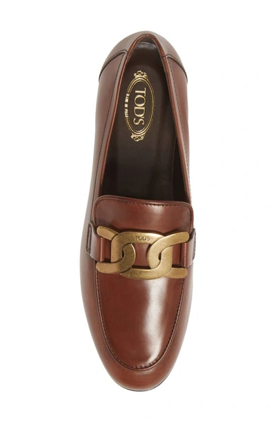 Tod's T Ring Leather Loafers In Brown