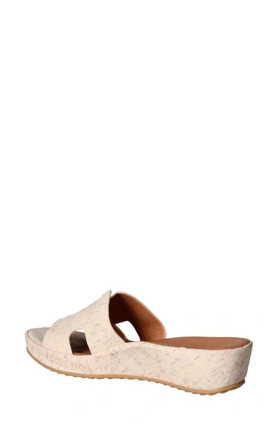 L'amour Des Pieds Catiana Platform Sandal In Whitewash