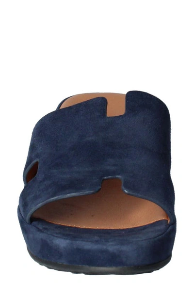 L'amour Des Pieds Catiana Platform Sandal In Navy