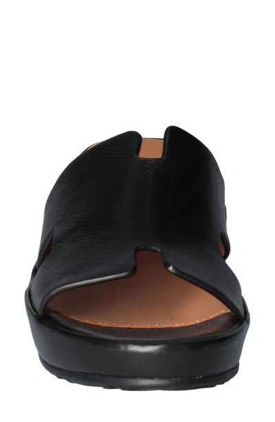 L'amour Des Pieds Catiana Platform Sandal In Black