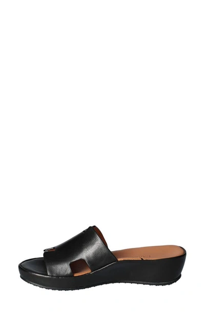 L'amour Des Pieds Catiana Platform Sandal In Black