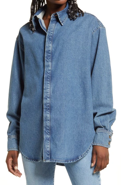 Shop Good American Boyfriend Denim Button-up Shirt In Indigo173