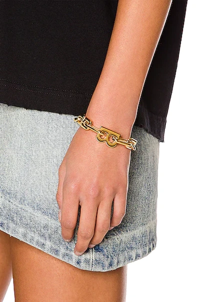 Shop Balenciaga B Chain Thin Bracelet In Shiny Gold