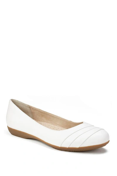 Shop White Mountain Clara Ballet Flat In White/burnished/smooth