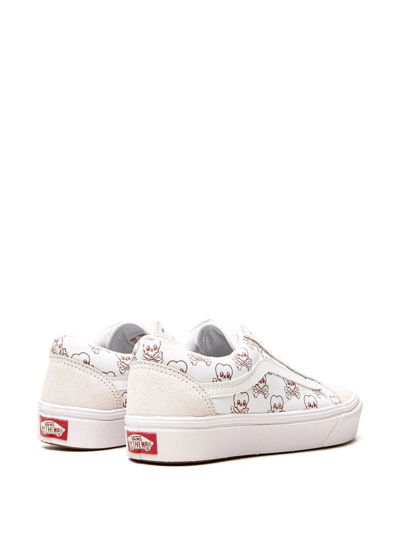 Vans Comfycush Old Sko Mens Leather Low Top Skateboarding Shoes In White
